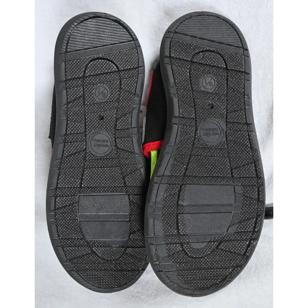 NEW Wonder Nation Kids Water Shoes Black Little Big Boys Girls Size 13-1
